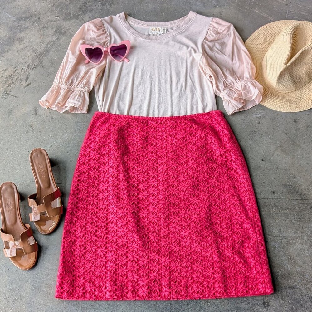 Vintage Y2K Ann Taylor Hot Pink Eyelet Embroidery Mini Skirt size 8P